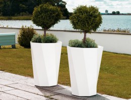 Butler-flowerpot-jangirmaddadi-01