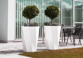 butle-flowerpot-b